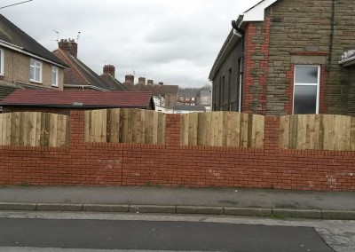 Fence on wall Renewal