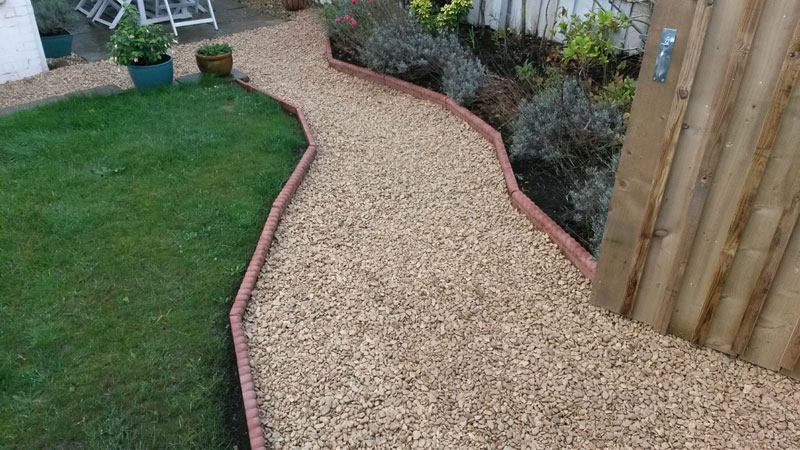 New Edging and Chipping Pathway